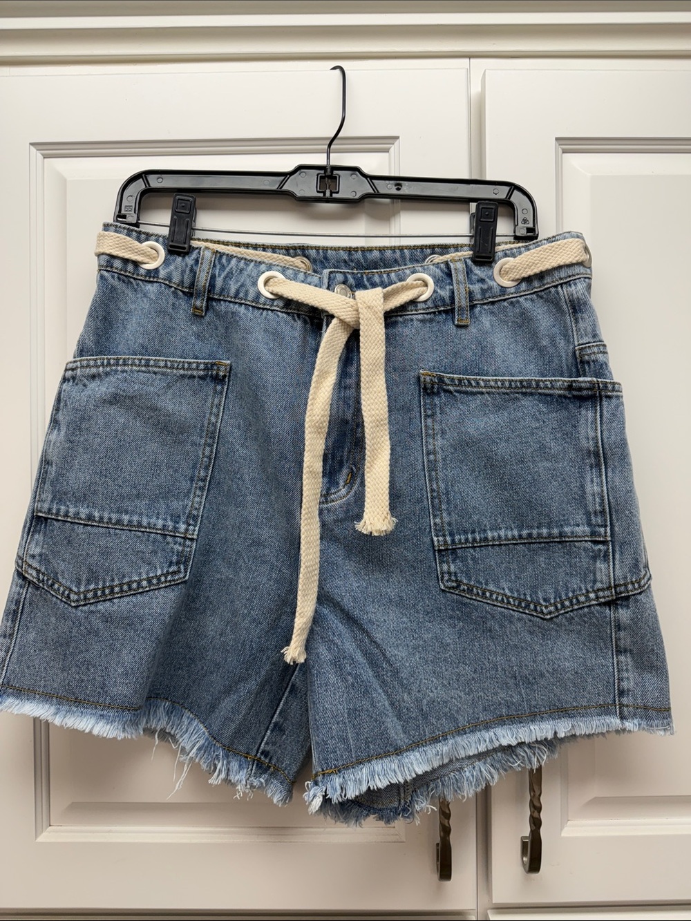 Hem & Thread Drawcord Denim Shorts
